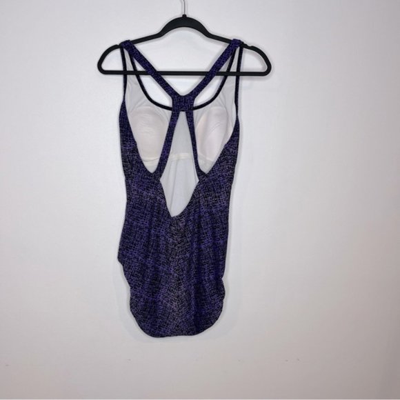 Speedo Womens One Piece Ultraback Racerback Athletic Style Swim Suit - Picture 8 of 10